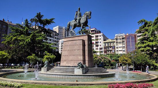 Paseo del Espolón